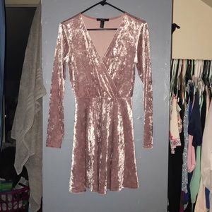 Velvet long sleeve pink dress